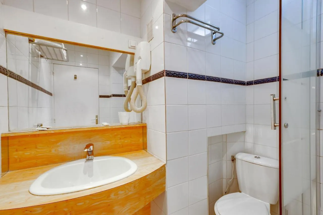 Hotel Du Square D'Anvers Париж