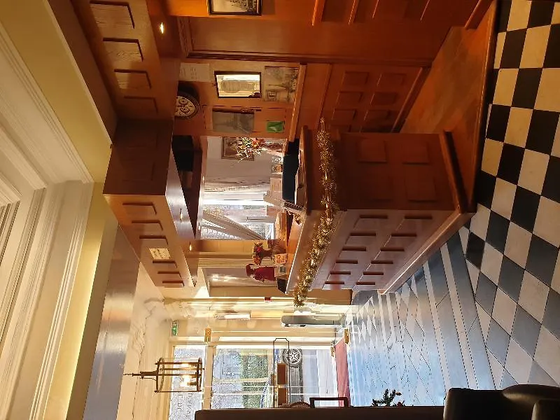 Hotel Du Square D'Anvers Париж